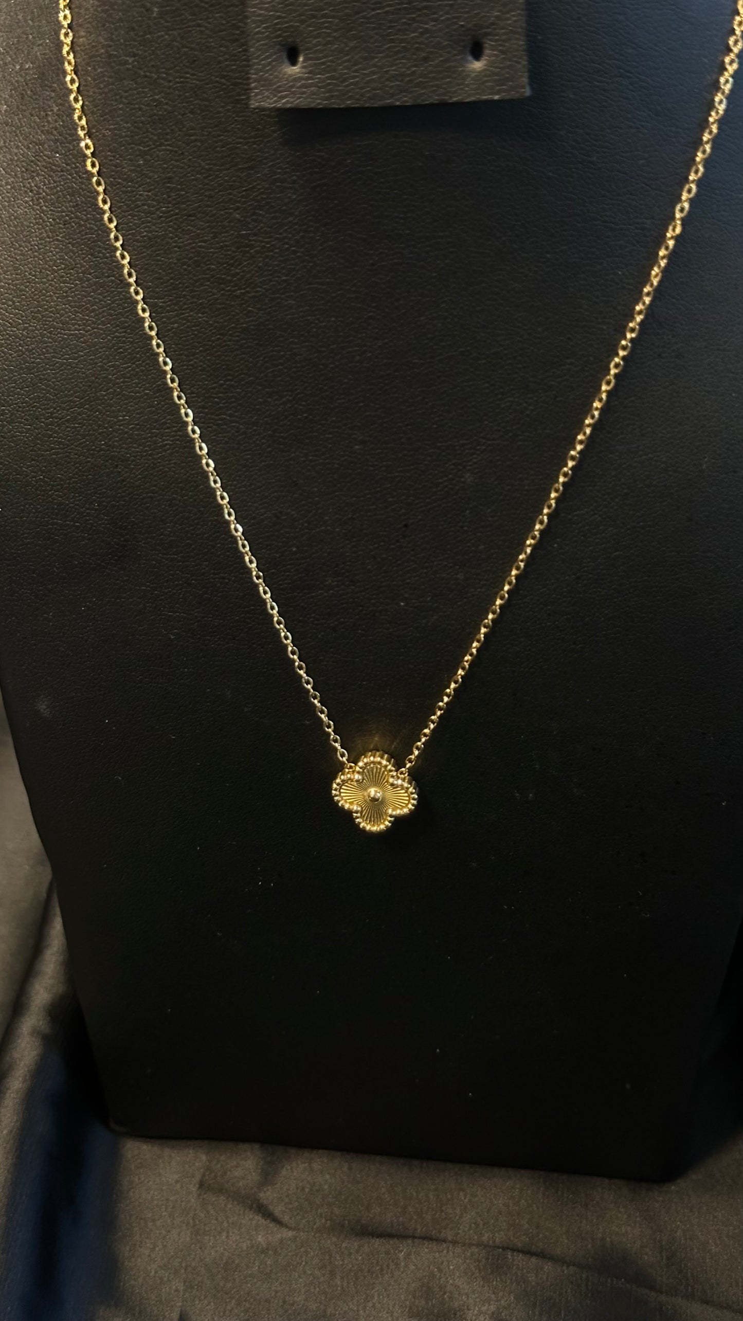 Hidaya necklace Gold