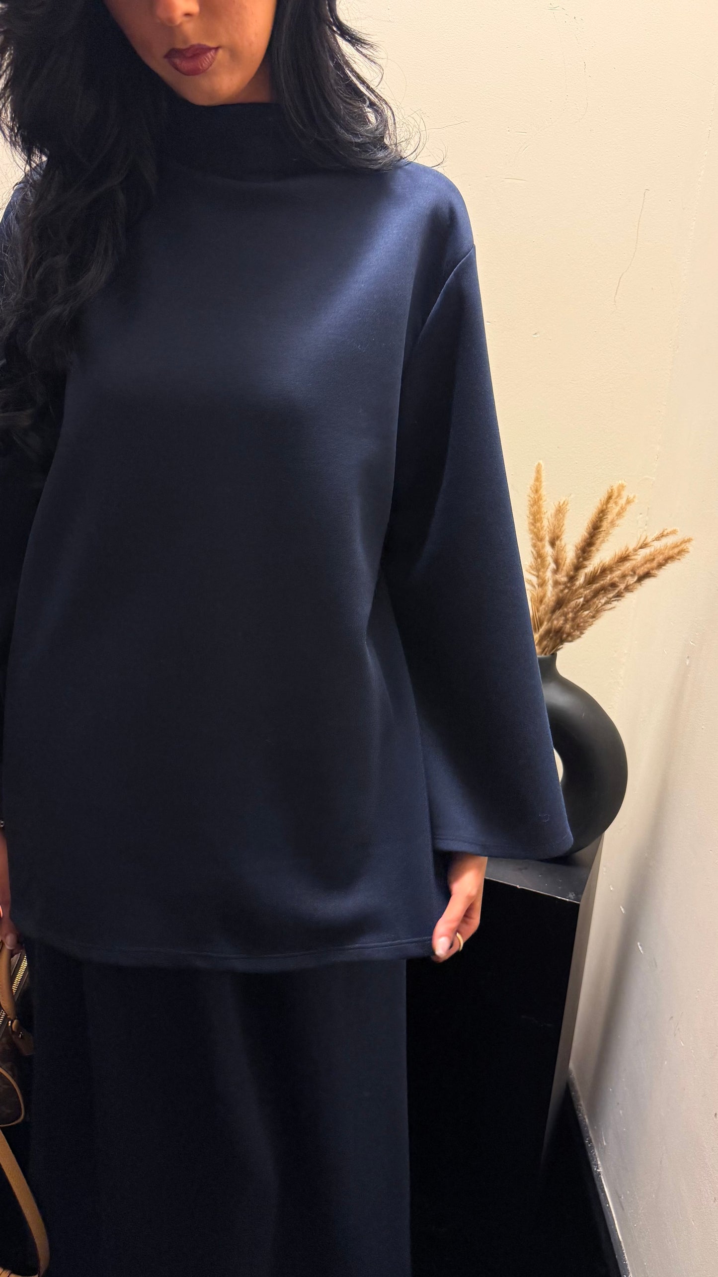Lyana rokset Navy