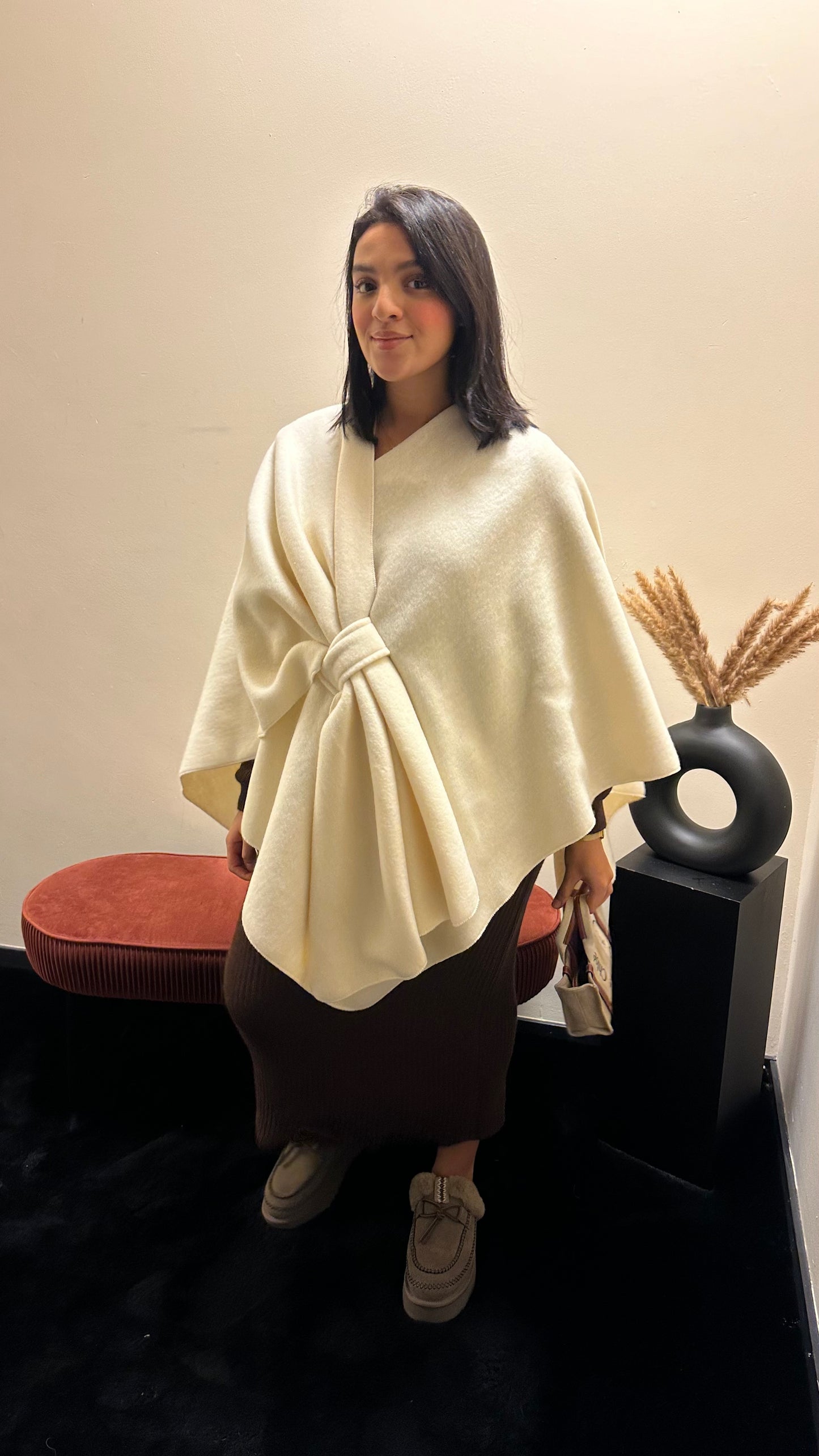 Safae poncho White