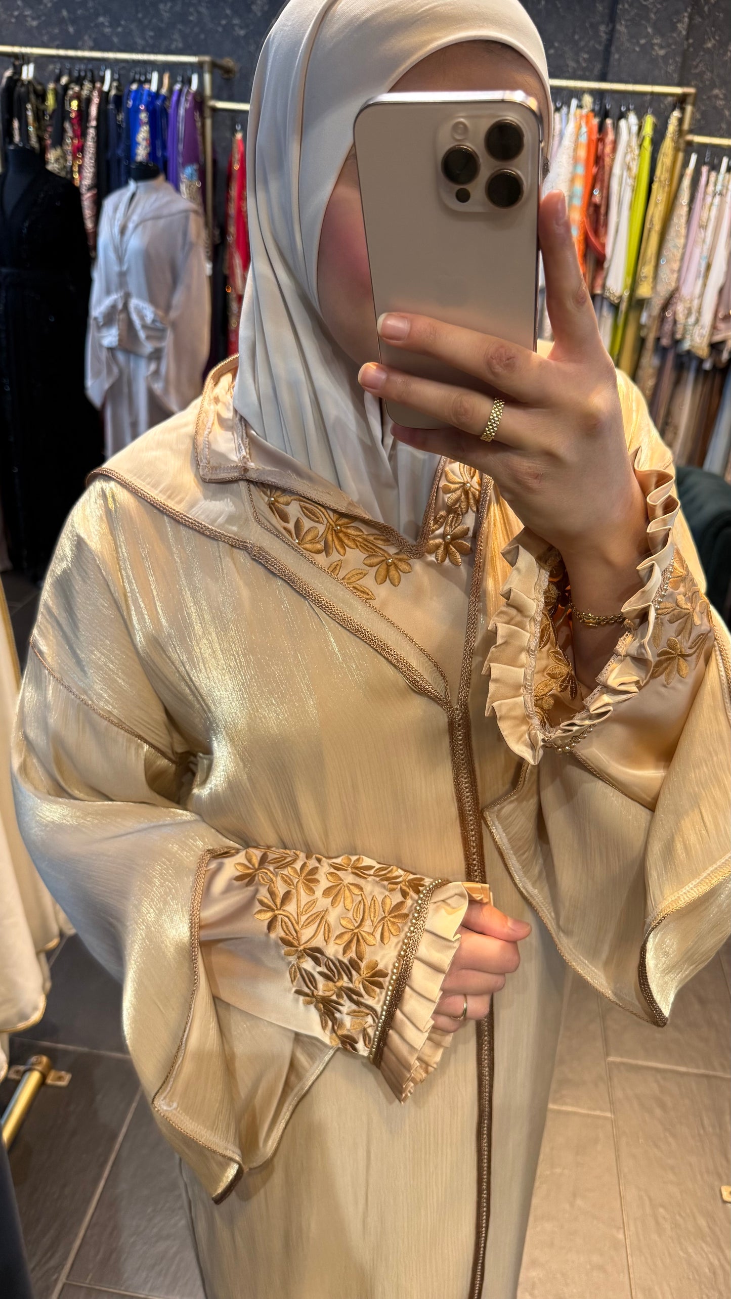 Mariposa Jelleba Camel