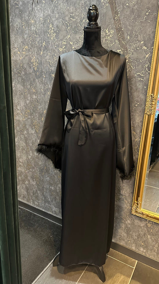 Zyra Abaya Black