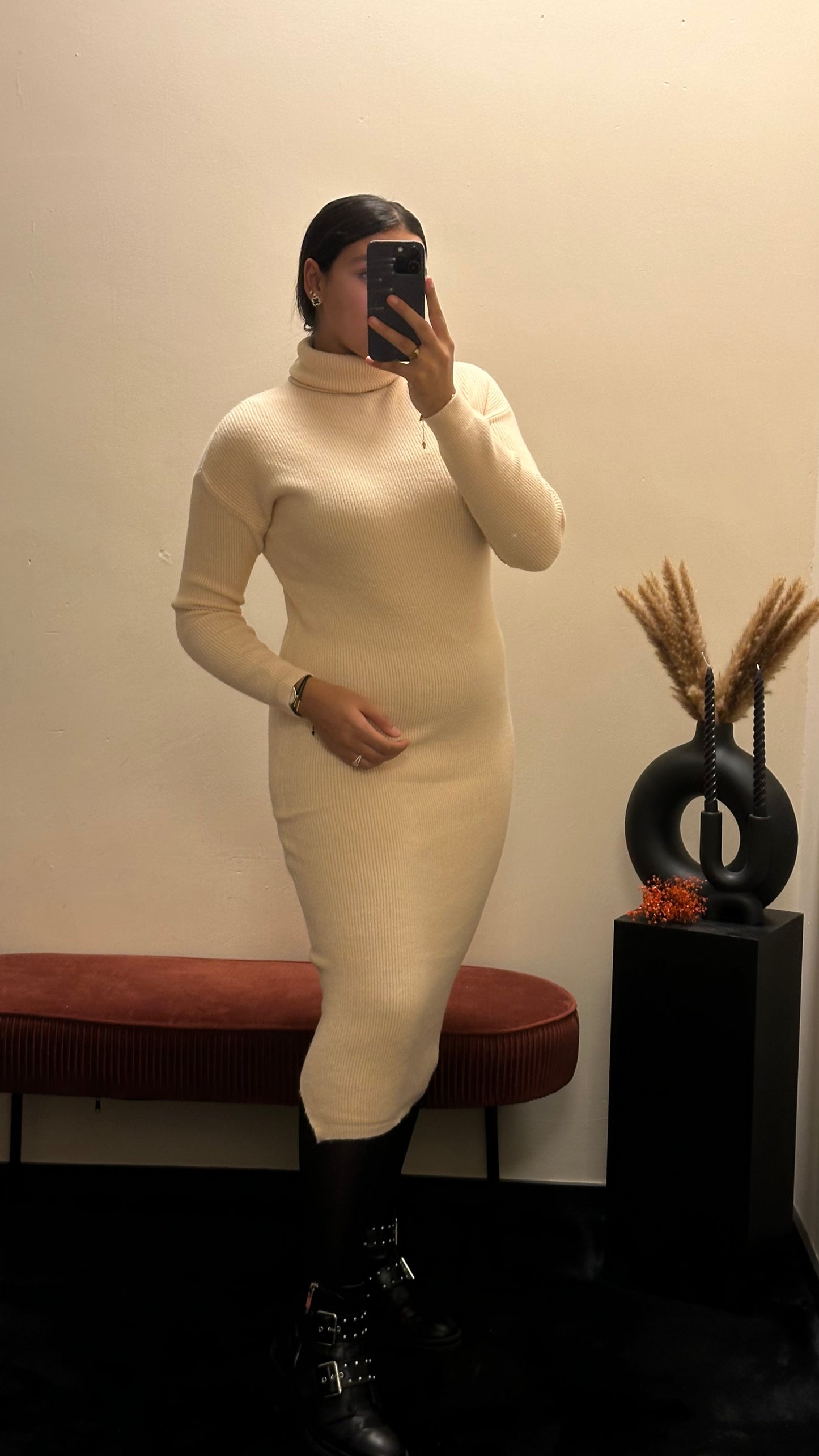 Nayla dress beige